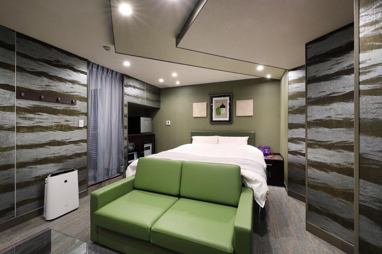 ホテルバースデー岐阜西店 Hotel Birthday Gifuwest (Adults Only) Eksteriør billede